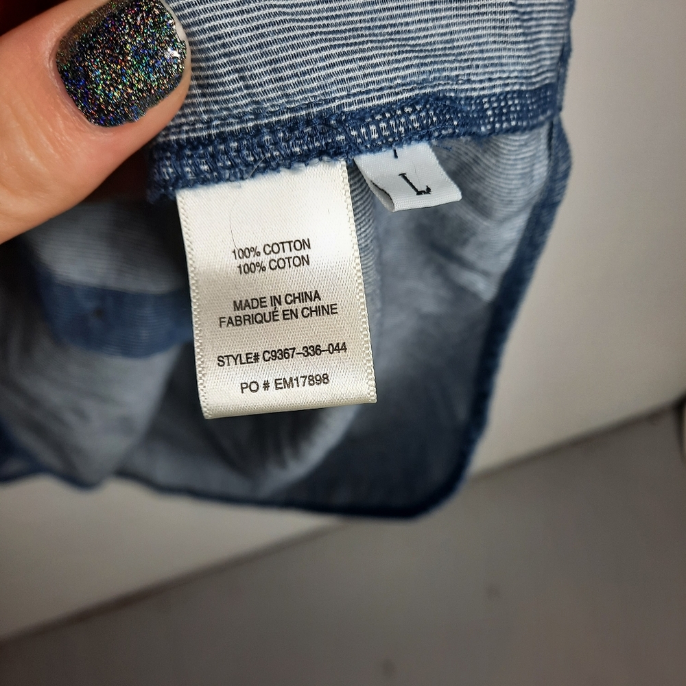 Anthropologie Cloth & Stone Denim Shirt - Picture 4 of 6